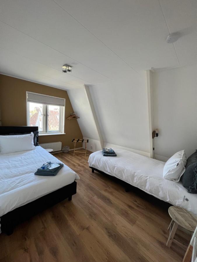 Mid83 Bed & Breakfast Woudsend Exterior foto