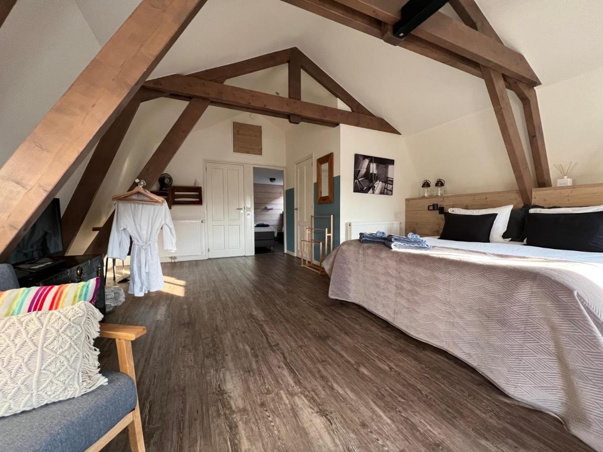 Mid83 Bed & Breakfast Woudsend Exterior foto